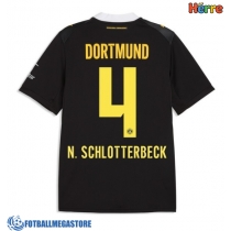 Fotballdrakt Herre Borussia Dortmund Nico Schlotterbeck #4 Bortedrakt 2026-27 Kortermet